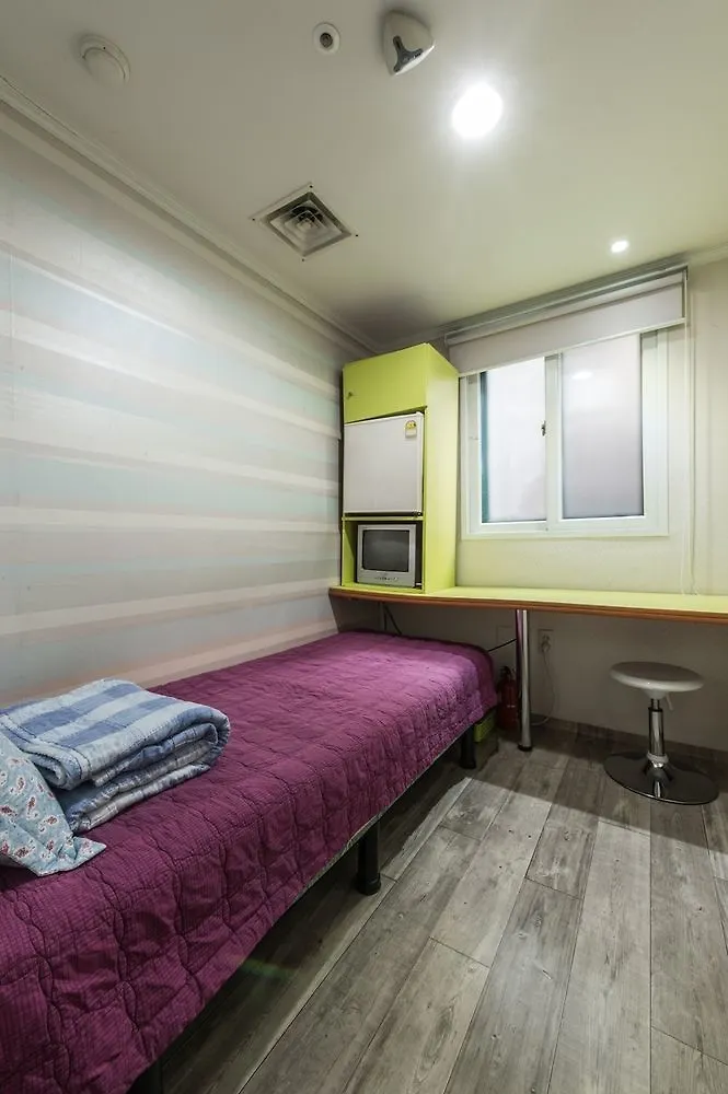 Hotel Hostel Korea 6 Seoul